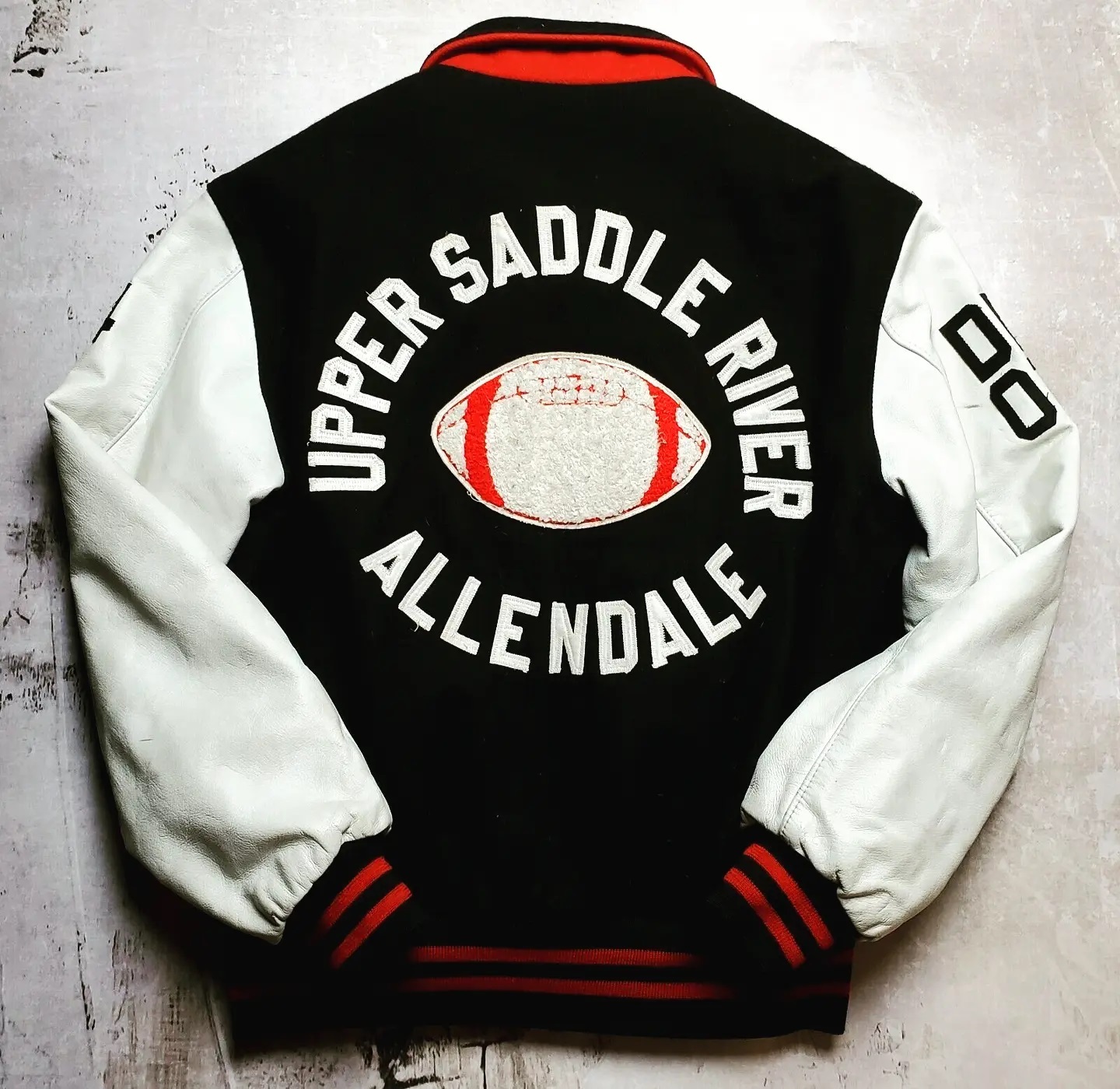 Customized jacket embroider patches